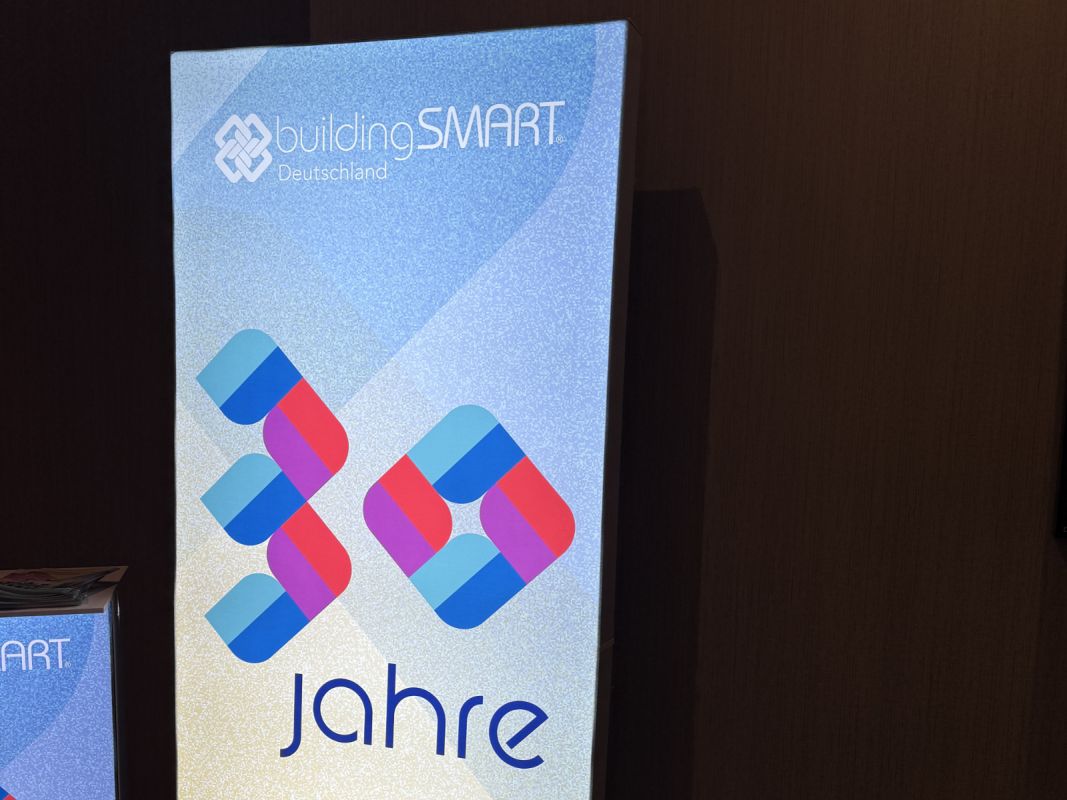 Freytag & v.d. Linde News buildingSMART Summit 2025 Tafel Ballhaus Berlin